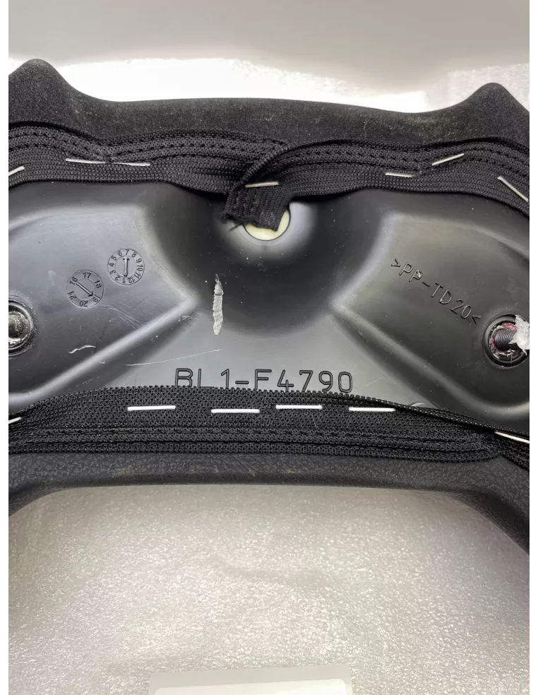 Dosseret de selle origine YAMAHA XMAX 125 2018 - 2022 - occasion (photo 6)