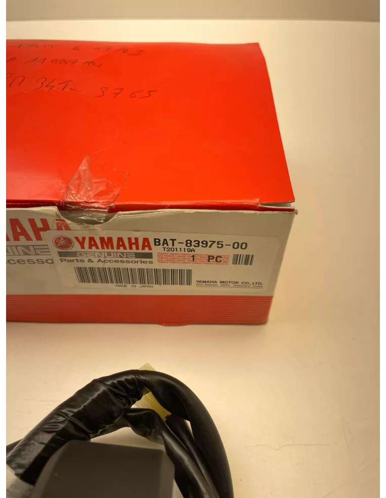 Commodo droit origine YAMAHA MT 07 2021 - 2022 - occasion (photo 7)