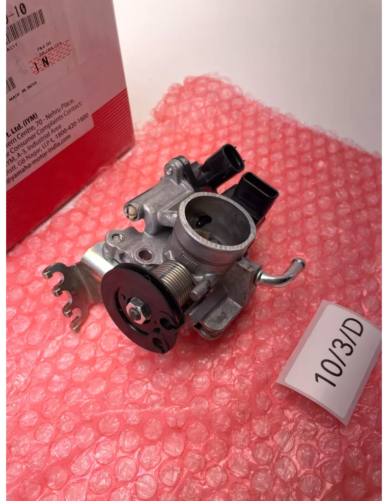 Corps de papillon d'injection origine YAMAHA MT 125 2021 - 2024 - occasion (photo 4)