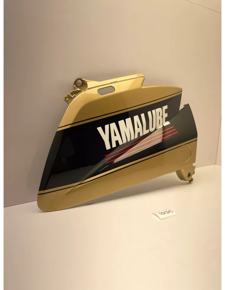 Cache latéral droit origine YAMAHA TMAX 530 2015 - 2016 - occasion (photo 2)