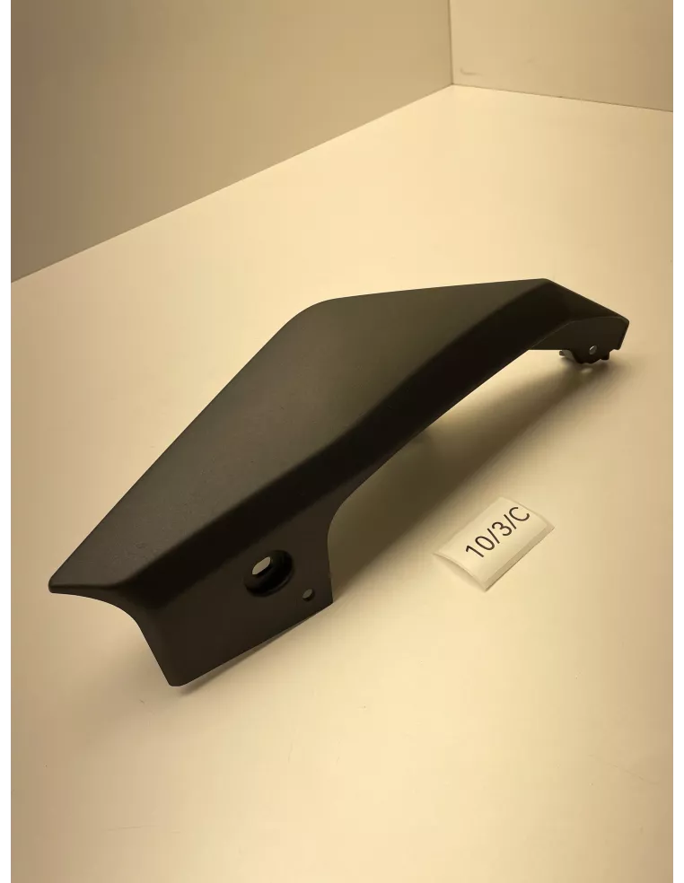 Flanc de selle gauche origine YAMAHA MT 09 / MT-09 2014 - 2016 - occasion (photo 2)