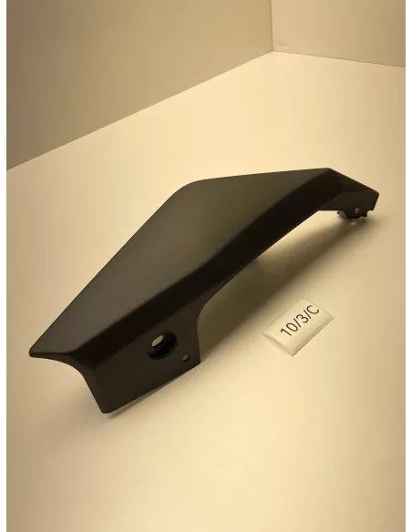 Flanc de selle gauche origine YAMAHA MT 09 / MT-09 2014 - 2016 - occasion (photo 2)