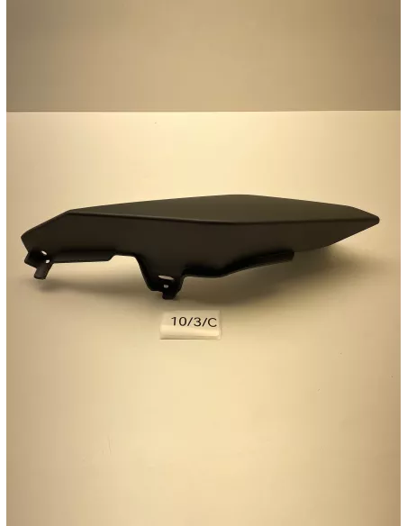 Flanc de selle gauche origine YAMAHA MT 09 / MT-09 2014 - 2016 - occasion (photo 5)
