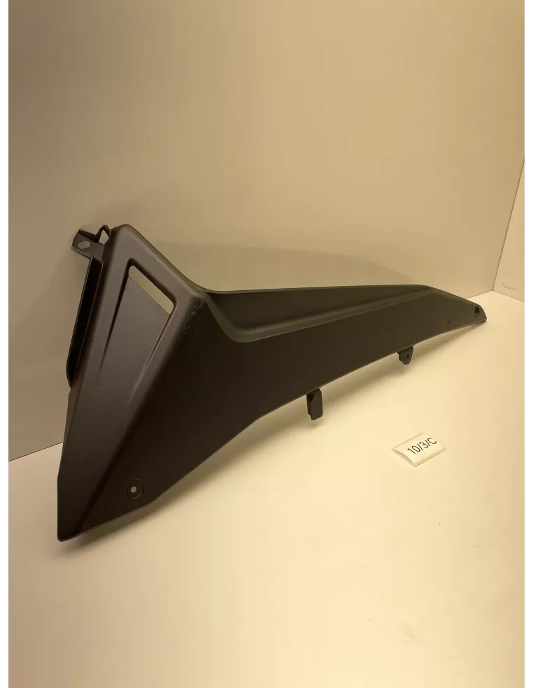 Bas de caisse gauche origine YAMAHA TMAX 530 2012 - 2016 - occasion (photo 2)