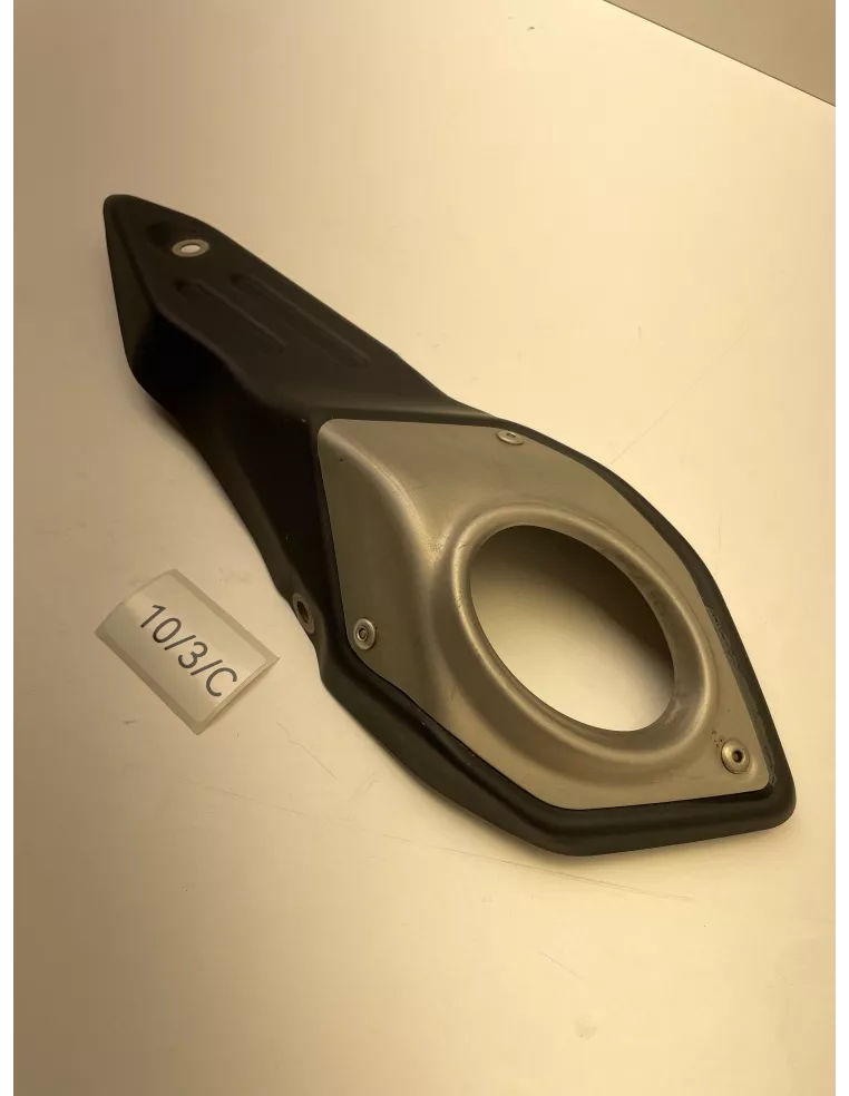 Protection d'échappement origine YAMAHA MT 09 2017 - 2020 - occasion (photo 2)