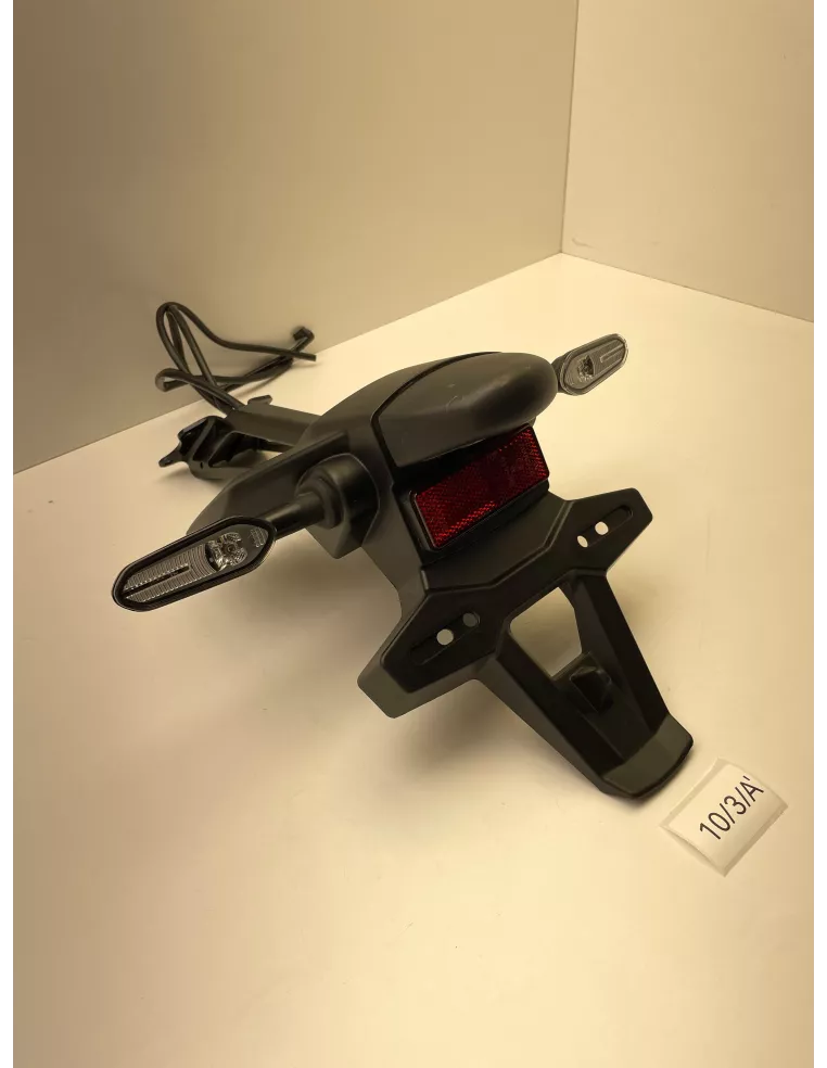 Support de plaque origine YAMAHA MT 09 2014 - 2016 - occasion (photo 2)