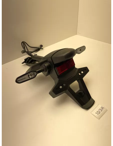 Support de plaque origine YAMAHA MT 09 2014 - 2016 - occasion (photo 2)