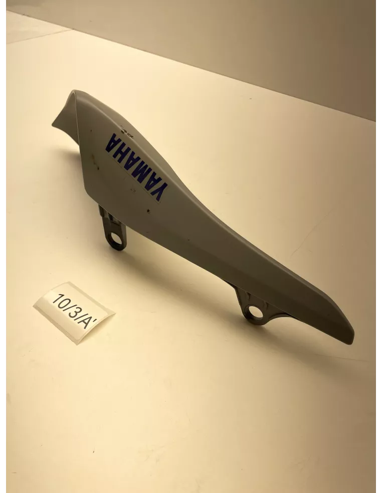 Flanc de selle droit origine YAMAHA MT 07 2018 - 2020 - occasion (photo 3)