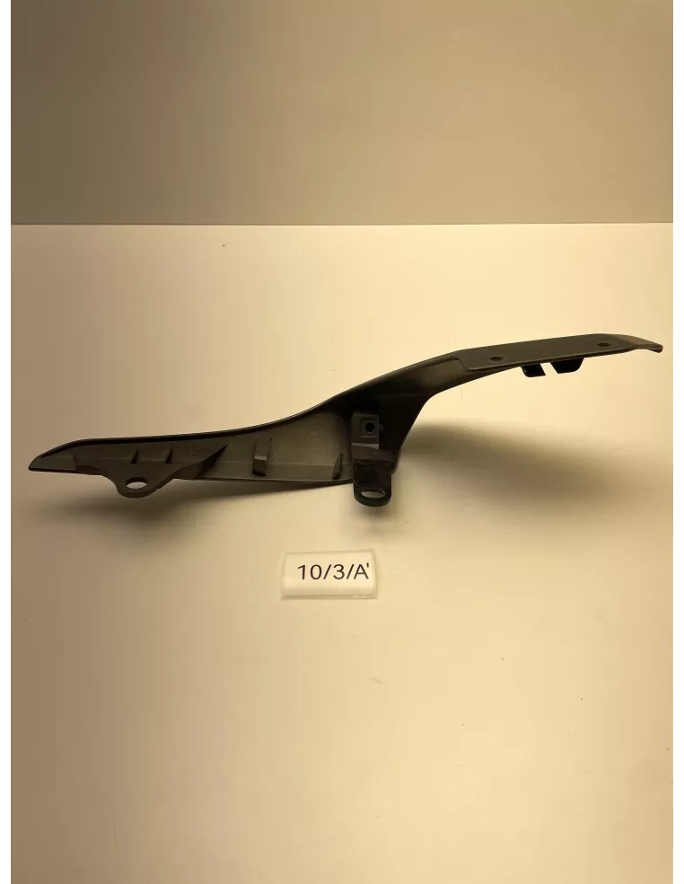 Flanc de selle droit origine noir YAMAHA MT 07 2018 - 2020 - occasion (photo 2)