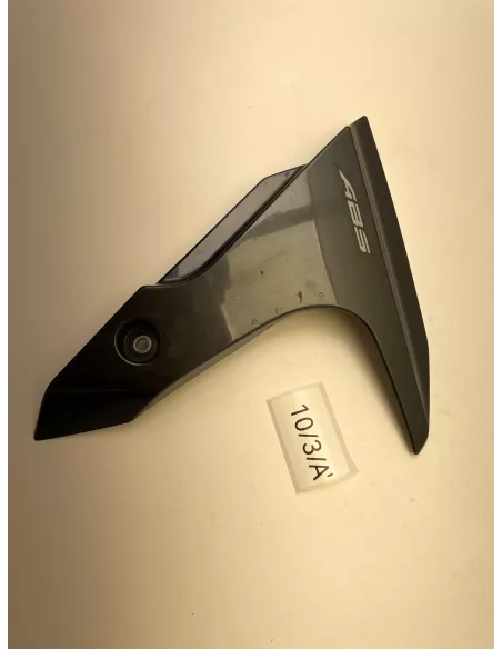 Couvre garde boue droit noir YAMAHA MT 07 2014 - 2017 - occasion (photo 3)