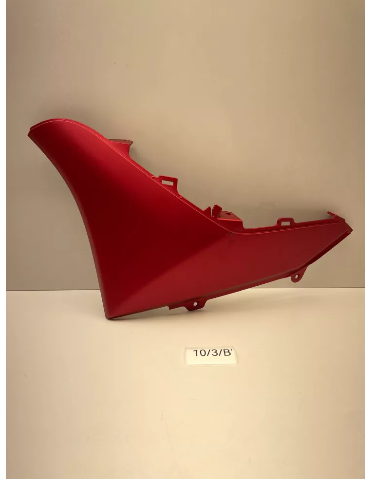 Carénage inférieur gauche rouge origine YAMAHA NMAX 125 2020 - 2024 - occasion