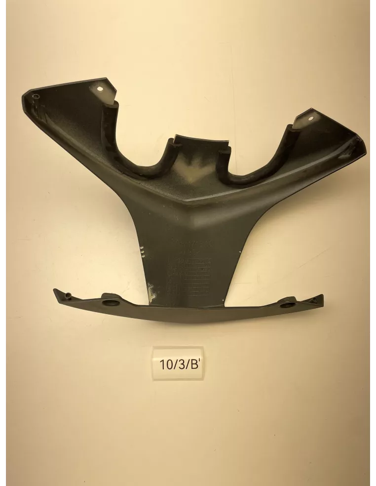 Jonction de coque arrière origine YAMAHA XMAX 125 2010-2013 – 37P-F171E-00