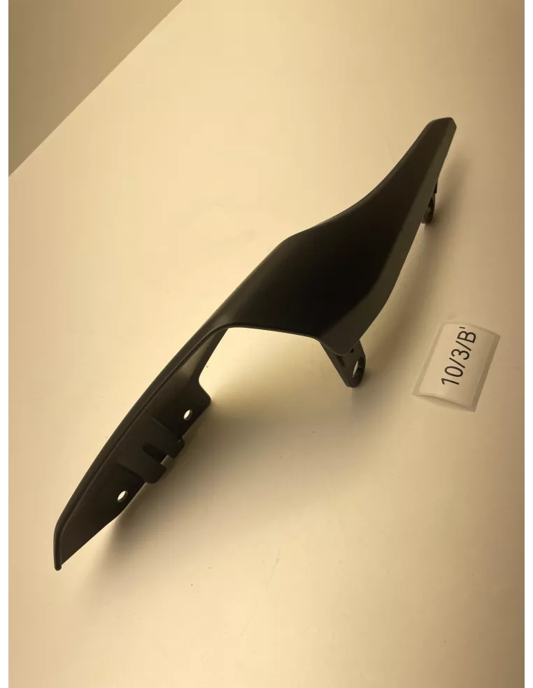 Flanc de selle droit origine noir YAMAHA MT 07 2018 - 2020 – B4C-21721-00