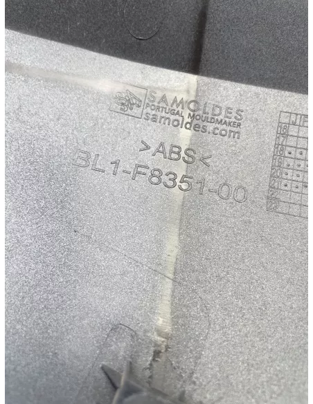 Carénage avant gauche origine YAMAHA XMAX 125 2018 - 2022 – BL1-F8351-00