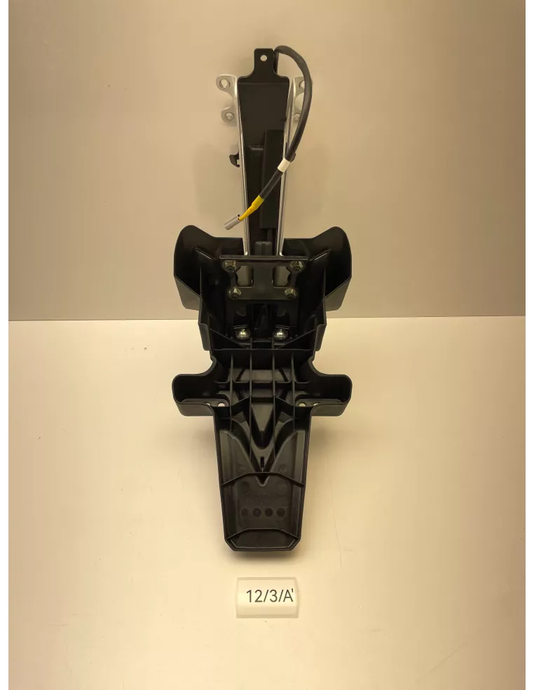 Support de plaque origine YAMAHA MT 07 2021 - 2024 – BAT-21629-00