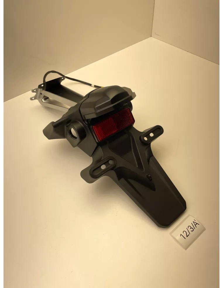 Support de plaque origine YAMAHA MT 07 2021 - 2024 – BAT-21629-00