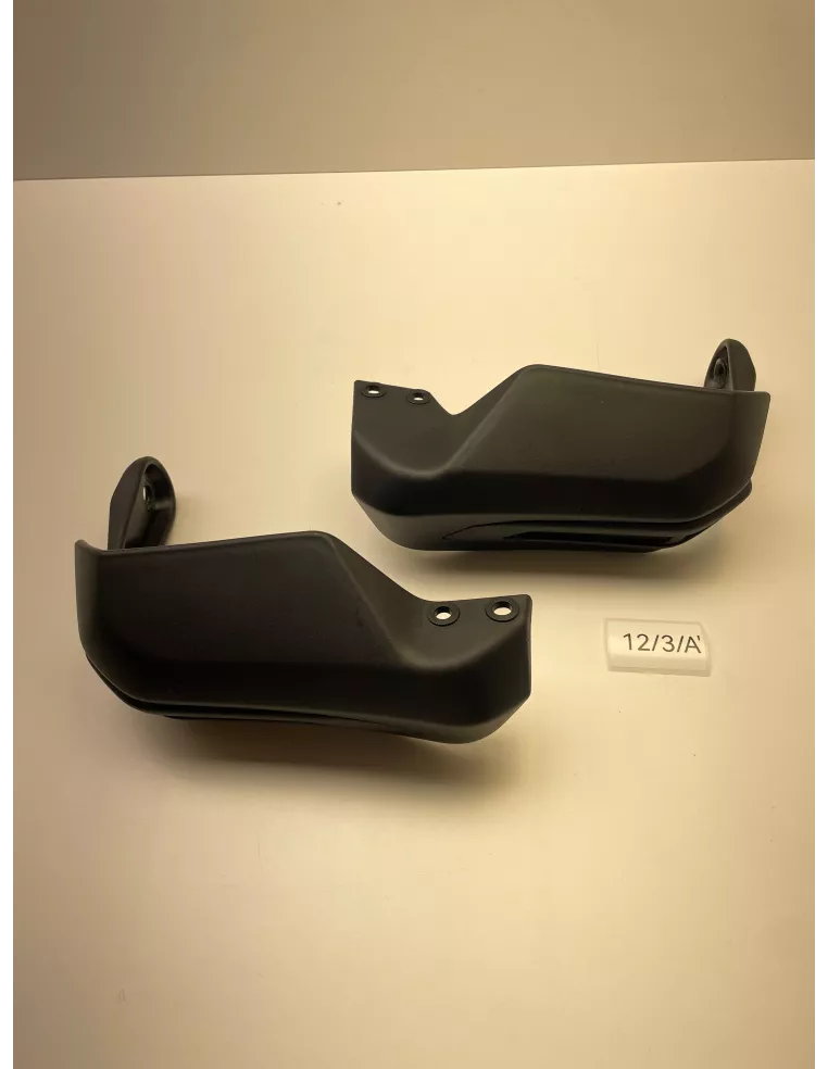 Paire de protège mains origine YAMAHA TRACER 900 / TRACER 900 GT 2021 - 2026 – B5U-26142-00 / B5U-26141-00