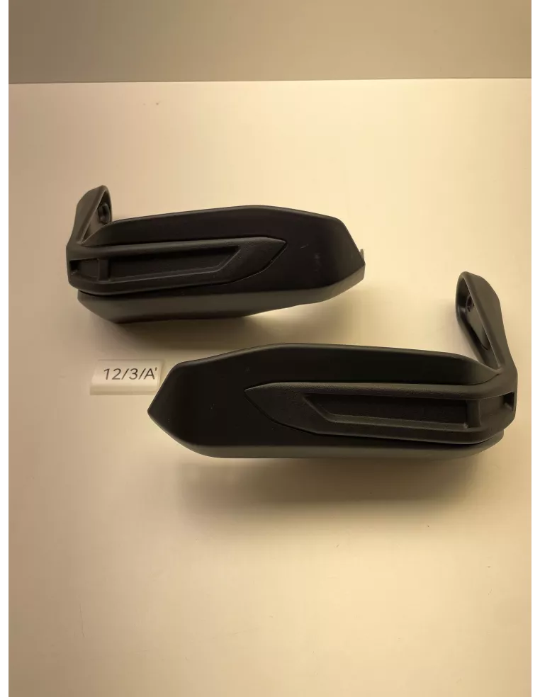 Paire de protège mains origine YAMAHA TRACER 900 / TRACER 900 GT 2021 - 2026 – B5U-26142-00 / B5U-26141-00