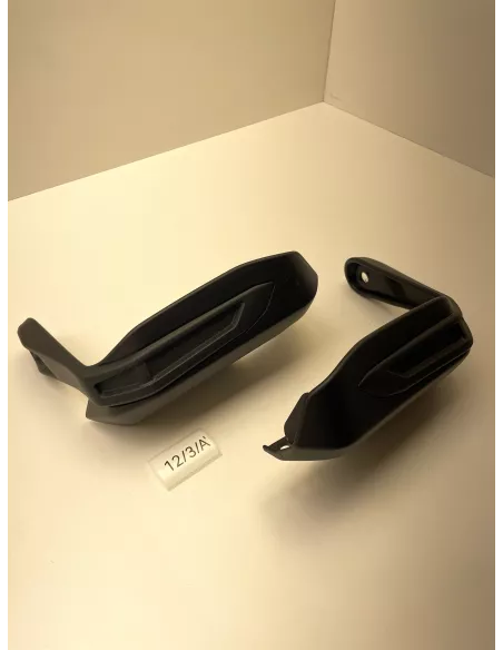Paire de protège mains origine YAMAHA TRACER 900 / TRACER 900 GT 2021 - 2026 – B5U-26142-00 / B5U-26141-00