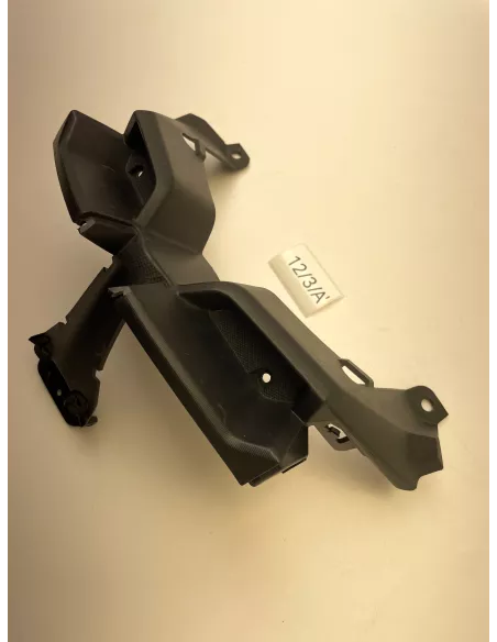 Entourage de phare inférieur origine YAMAHA TRACER 900 / TRACER 900 GT 2018 - 2020 – B5C-84144-00
