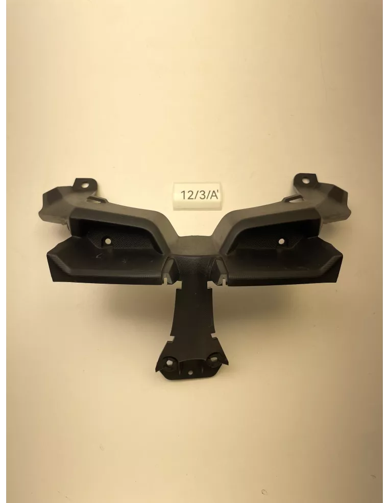 Entourage de phare inférieur origine YAMAHA TRACER 900 / TRACER 900 GT 2018 - 2020 – B5C-84144-00