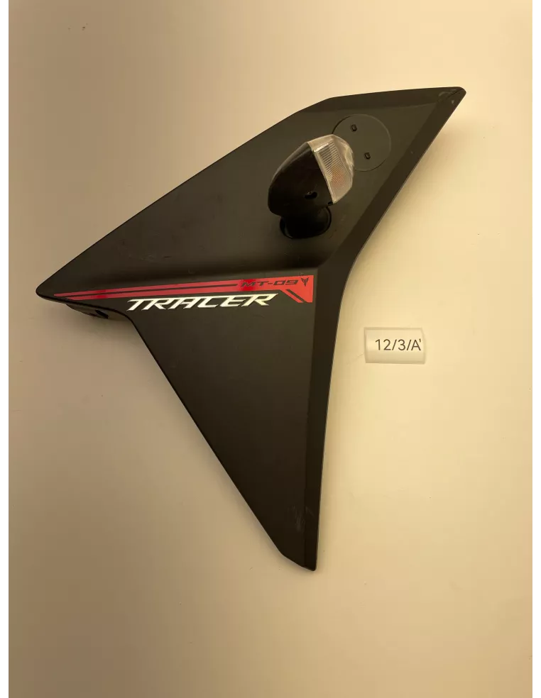 Ecope de radiateur gauche origine YAMAHA MT 09 Tracer 2015 - 2017 – 2PP-2835U-00