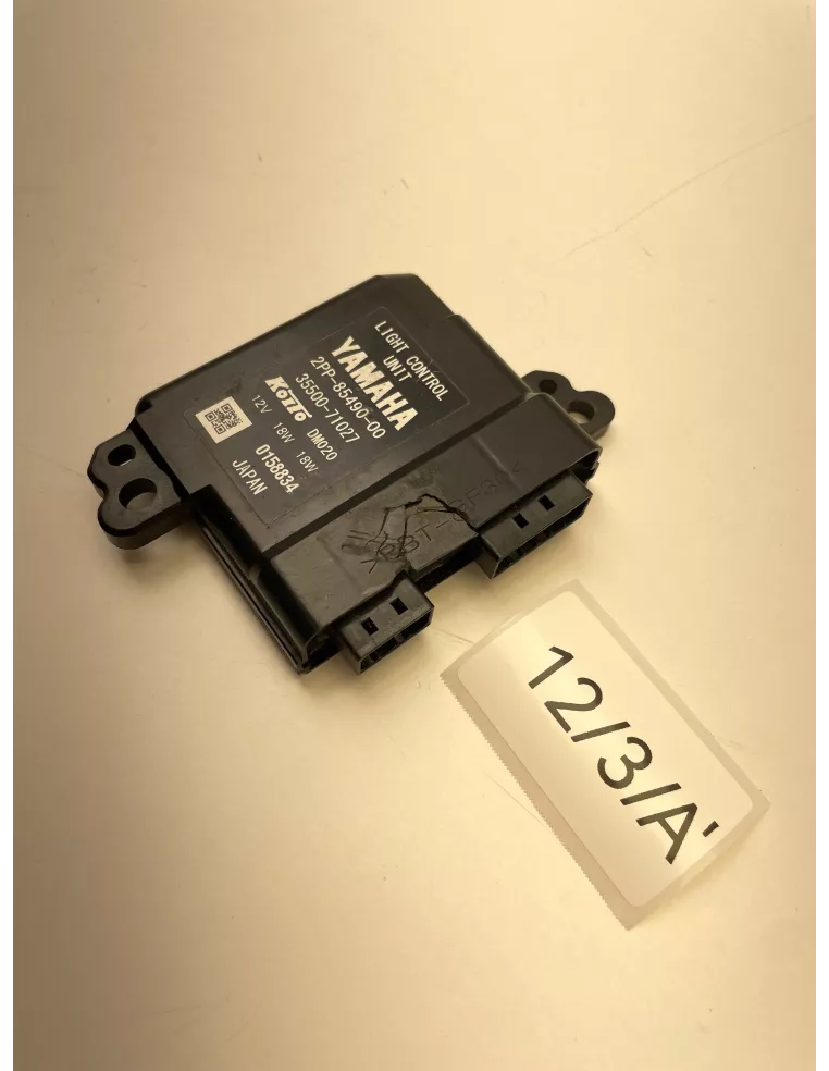 Boîtier électronique de contrôle des feux origine YAMAHA TRACER 900 / TRACER 900 GT 2018 - 2024 – 2PP-85490-00