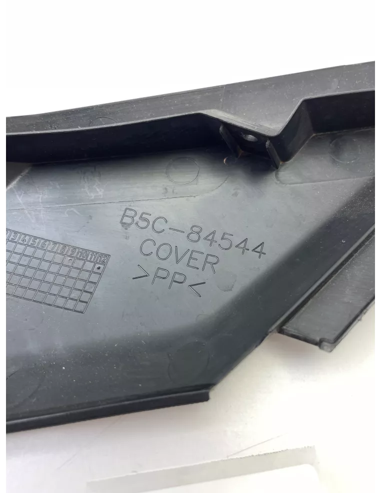 Cache supérieur d'optique de phare gauche origine YAMAHA TRACER 900 / TRACER 900 GT 2018 - 2020 – B5C-84544-00