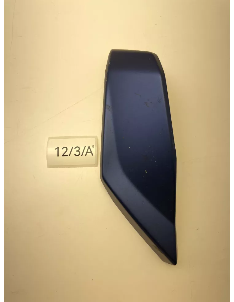 Coque supérieur du protège mains gauche origine bleu YAMAHA TRACER 900 / TRACER 900 GT 2018 - 2020 – B5C-26143-00