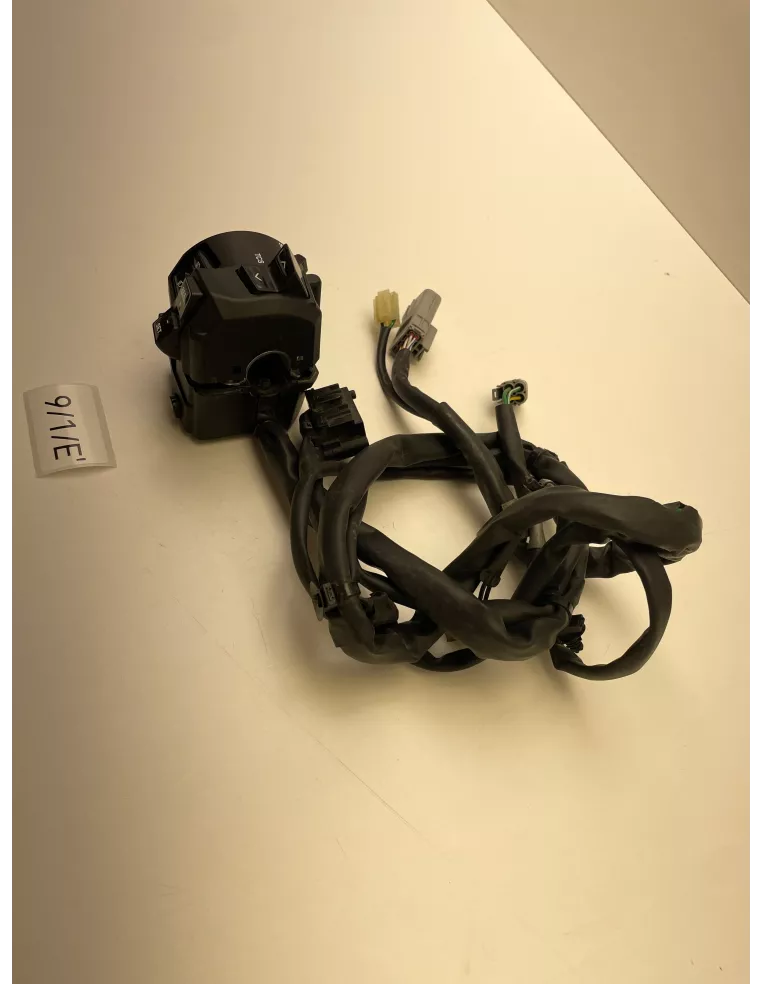Commodo gauche origine YAMAHA MT 09 Tracer 2015 - 2017 – 2PP-83969-00
