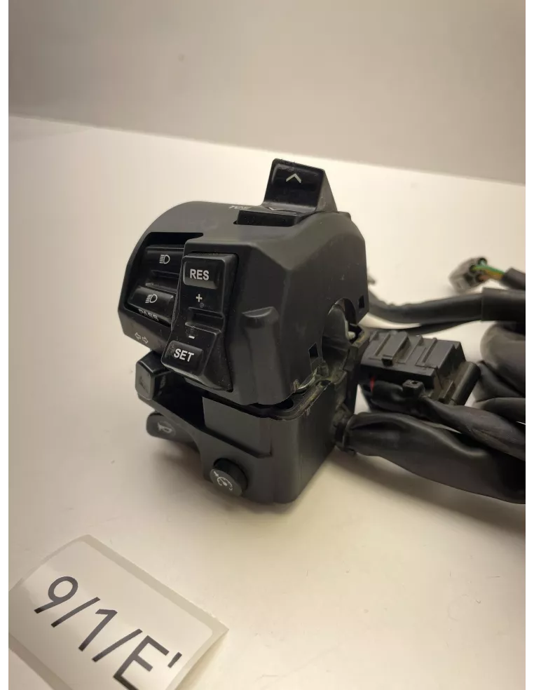 Commodo gauche origine YAMAHA MT 09 Tracer 2015 - 2017 – 2PP-83969-00