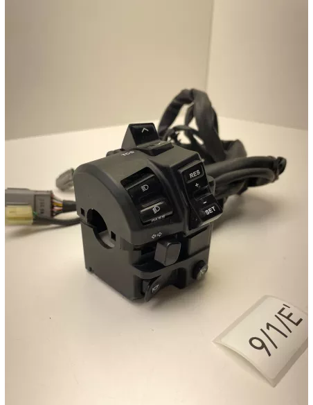 Commodo gauche origine YAMAHA MT 09 Tracer 2015 - 2017 – 2PP-83969-00