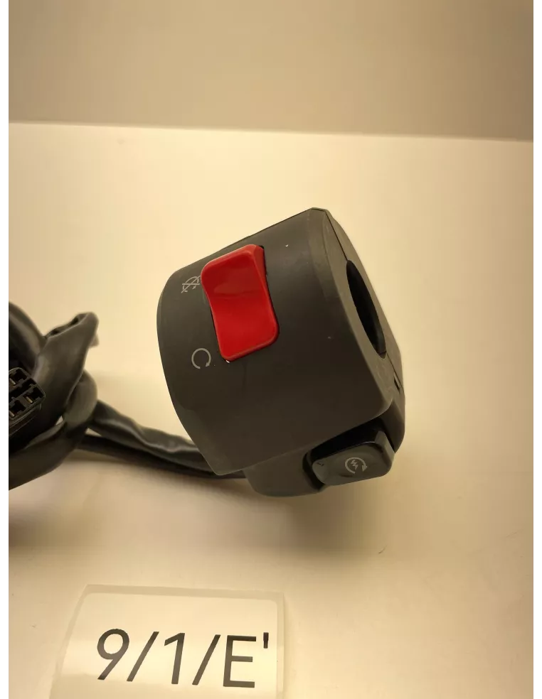 Commodo droit origine KAWASAKI ER-6N / ER-6F 2009 - 2016 – 46091-0255