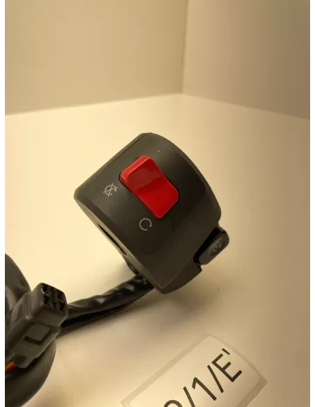 Commodo droit origine KAWASAKI ER-6N / ER-6F 2009 - 2016 – 46091-0255