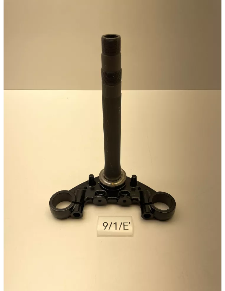 Té de fourche inférieur origine Bon état  YAMAHA YBR 125 2004 - 2022 – 5VL-F331X-01