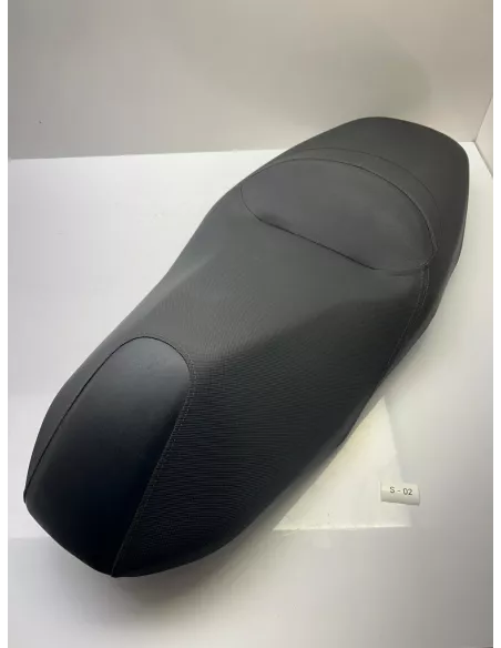 Selle biplace noire origine YAMAHA XMAX 125 2018 - 2022 – B74-F4730-00