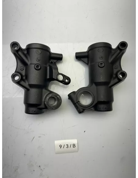 Pieds de fourche droit et gauche origine YAMAHA Ténéré 700 2019 - 2024 – BW3-23102-03-00 / BW3-23103-01-00