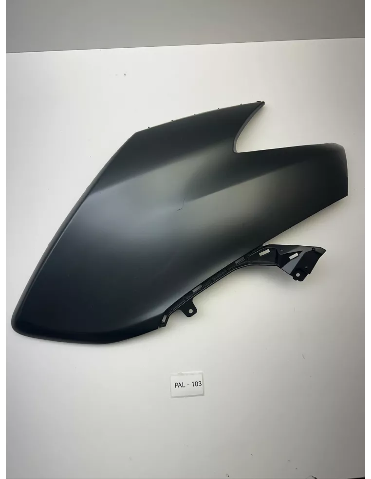 Carénage latéral droit origine YAMAHA TMAX 530 2017 - 2019 – BC3-28377-00