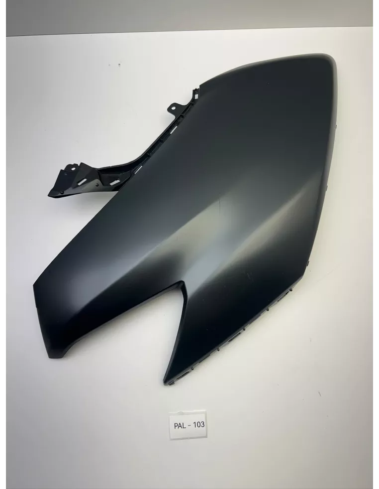 Carénage latéral droit origine YAMAHA TMAX 530 2017 - 2019 – BC3-28377-00