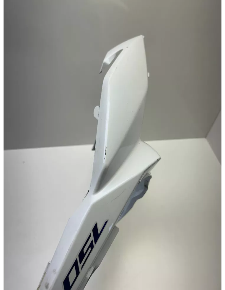 Coque arrière blanche origine SUZUKI GSR 750 2011 - 2014 – 47311-08J