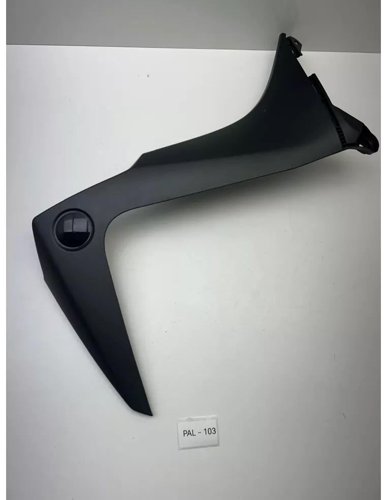 Carénage avant droit origine YAMAHA TMAX 530 2017 - 2019 – B3C-2835V-00