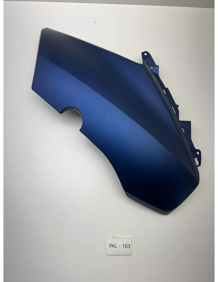 Carénage avant gauche origine YAMAHA XMAX 125 2018 - 2022 – BL1-F8351-00