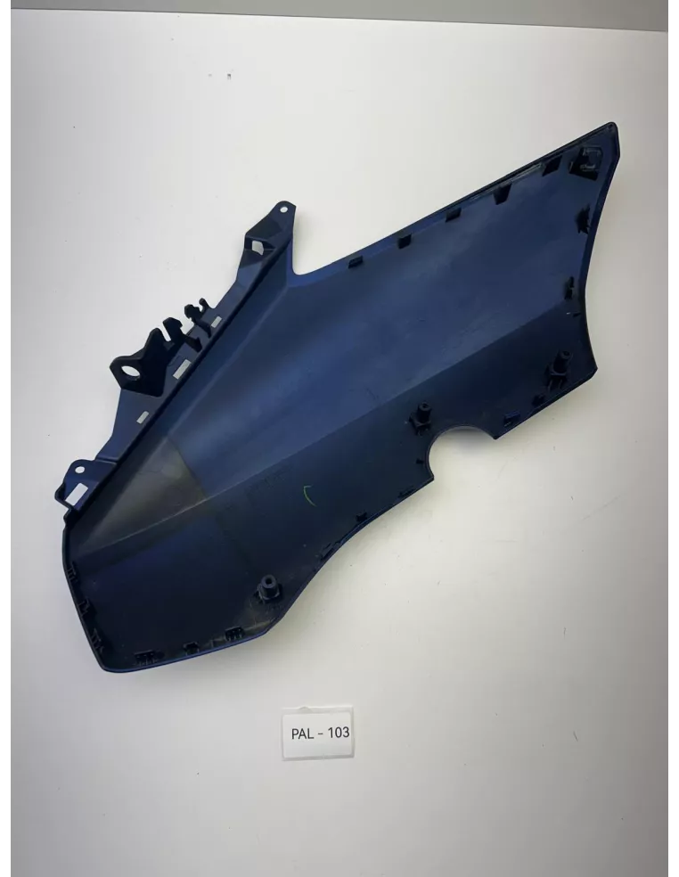 Carénage avant gauche origine YAMAHA XMAX 125 2018 - 2022 – BL1-F8351-00