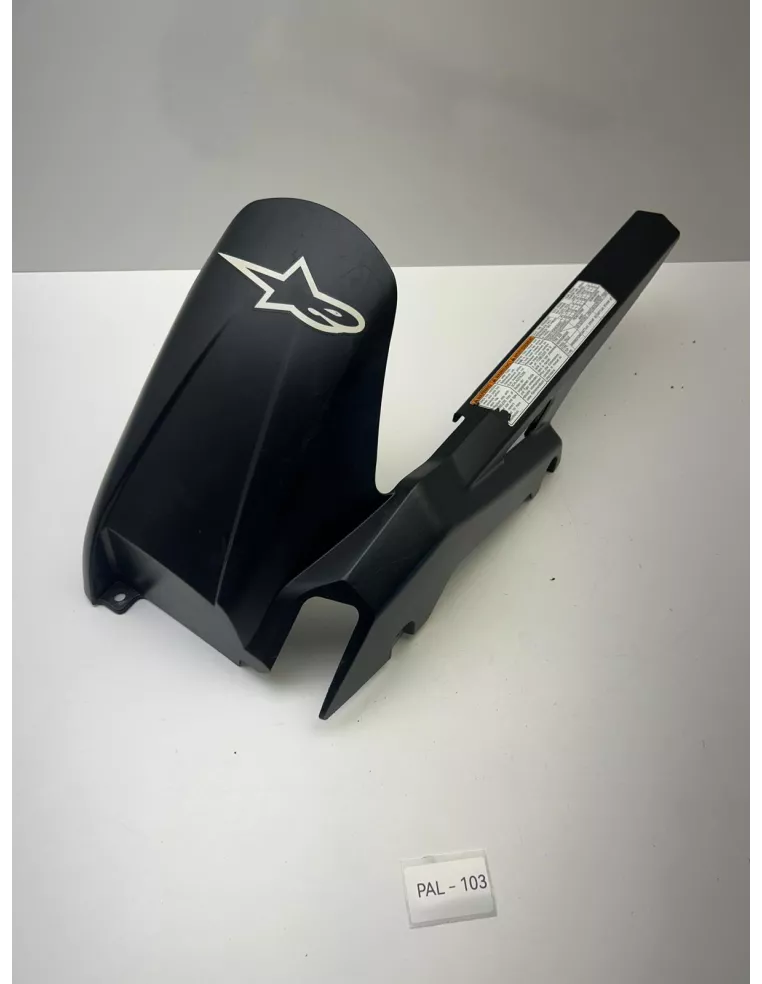 Garde boue arrière origine SUZUKI GSR 750 2011 - 2016 – 61341-08J00