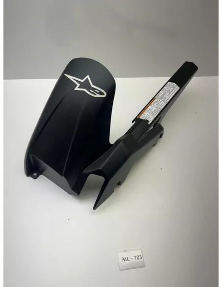 Garde boue arrière origine SUZUKI GSR 750 2011 - 2016 – 61341-08J00