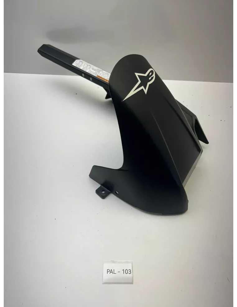 Garde boue arrière origine SUZUKI GSR 750 2011 - 2016 – 61341-08J00