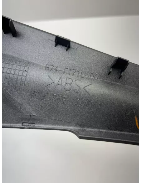 Carénage inférieur gauche origine YAMAHA XMAX 125 2018 - 2022 – B74-F171L-00