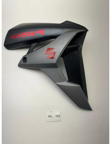 Carénage avant droit origine SUZUKI GSR 750 2011 - 2016 – 47531-08J00