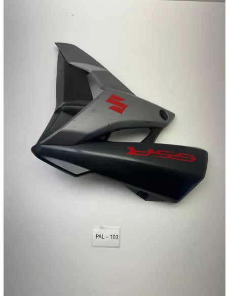Carénage avant droit origine SUZUKI GSR 750 2011 - 2016 – 47531-08J00