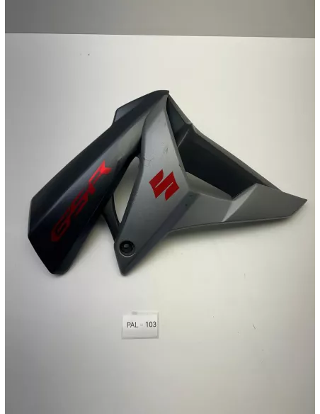 Carénage avant droit origine SUZUKI GSR 750 2011 - 2016 – 47531-08J00